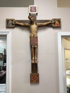 43" Romanic Crucifix Color Wood Carved Made In Italy