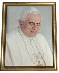 556-9220 Pope Benedict Xvi Fra *WHILE SUPPLIES LAST*