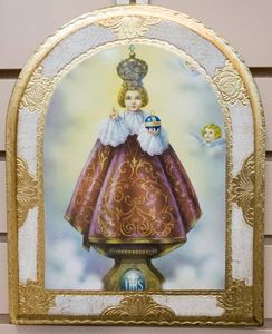 Arched Infant of Prague Plaque with Gold and White Edge